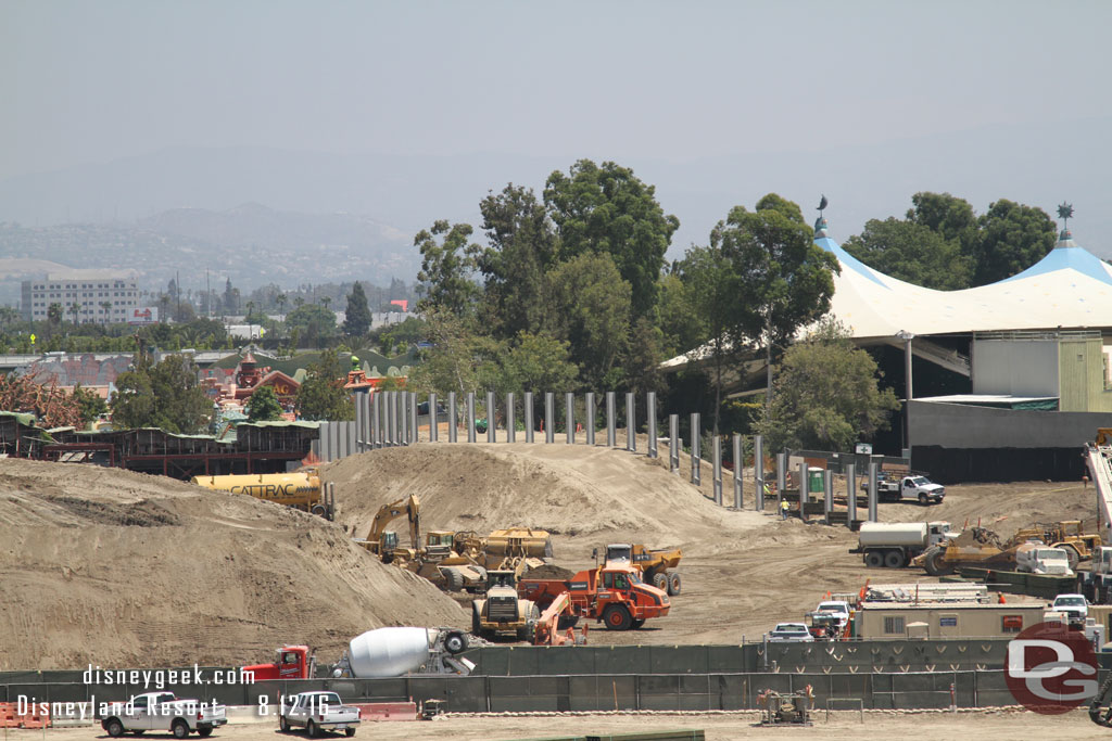 No real visible progress with the steel i-beams that were put into the ground near Fantasyland.