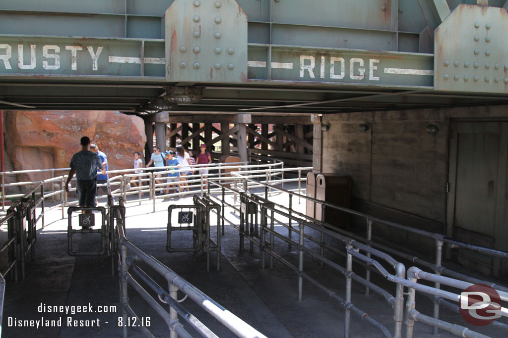 I opted for the single rider option and there were only about 10 people in front of me.
