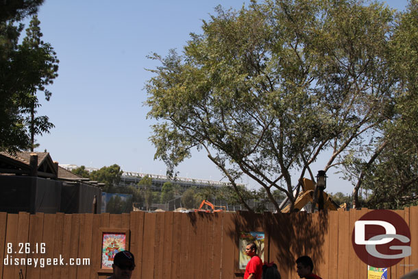 Looking back at the walls and construction beyond from near the Splash Mountain queue.