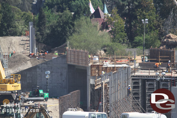 To the right a bit you can see the Frontierland tunnel and on the right side of the picture the marina area.