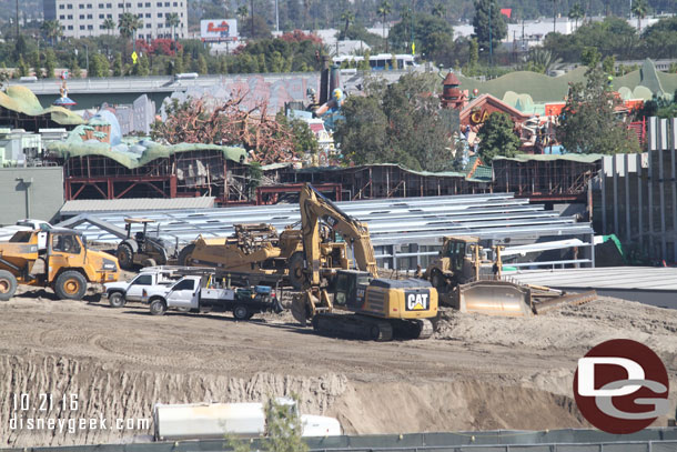 The new steel structure I mentioned earlier.  Guessing it is a backstage support building.