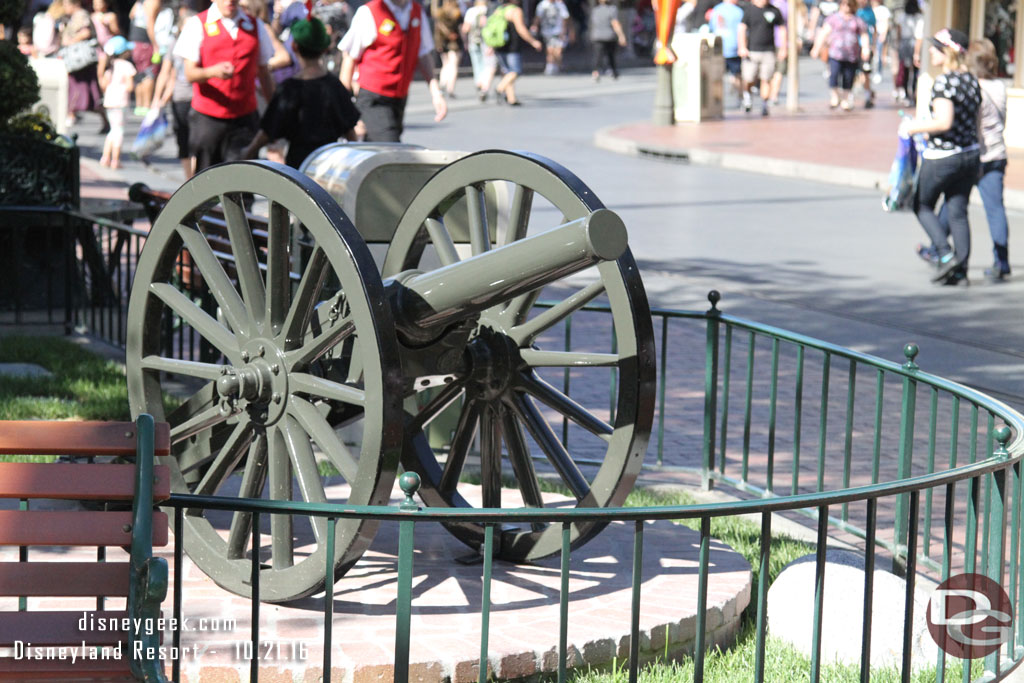 The canon on the east side is also in position.