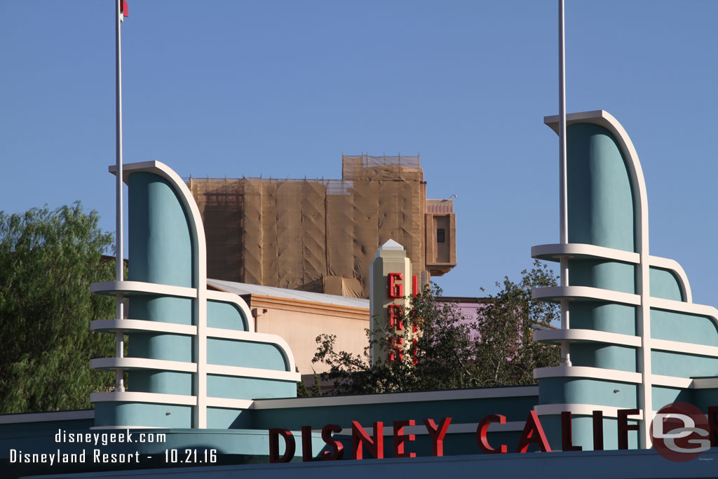 Heading over to DCA.  The tower of scaffolding looming in the distance.