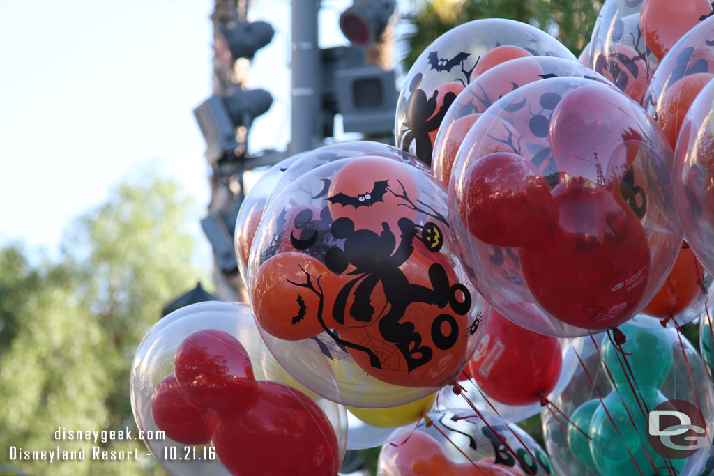 Halloween balloons