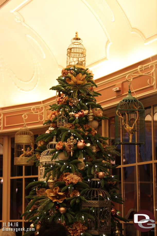 The tree in the Plaza Inn