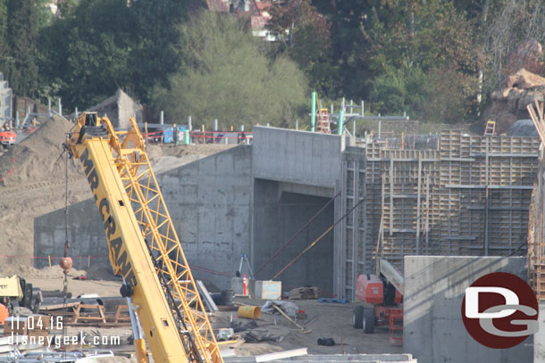 A closer look at the Frontierland tunnel area.