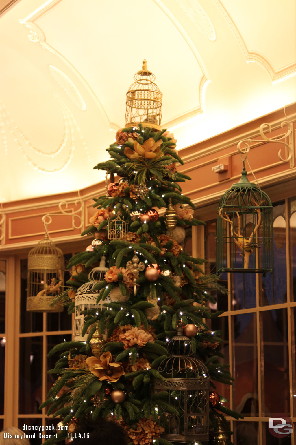 The tree in the Plaza Inn