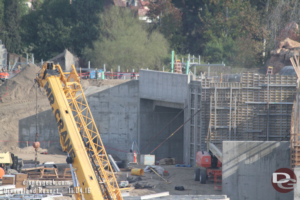 A closer look at the Frontierland tunnel area.