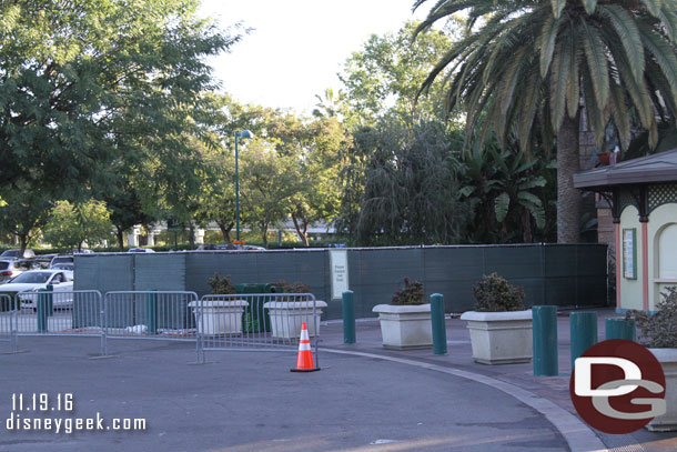 Looks like more fence work on the Rain Forest side too.