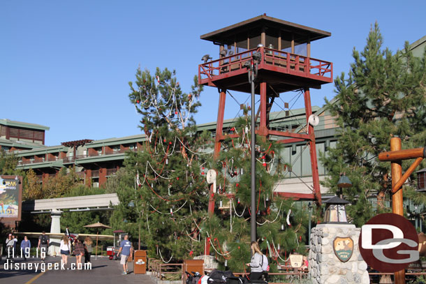 Walked through Grizzly Recreation Area which is all decorated now.