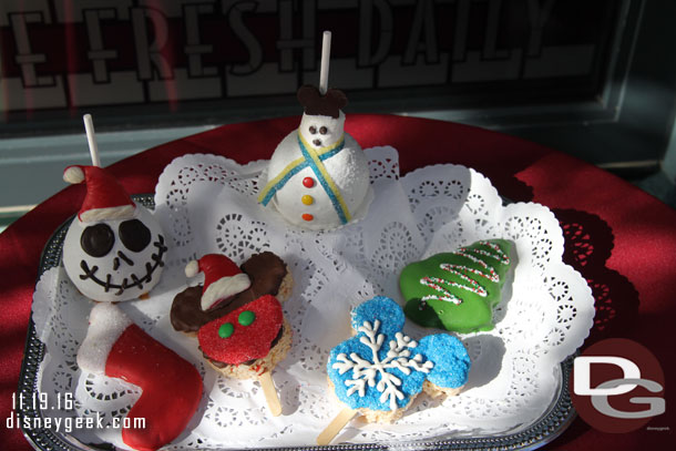 Holiday Treats at Trolley Treats.