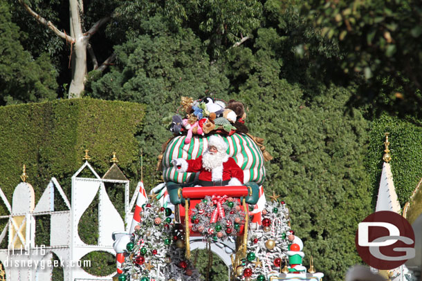 Santa closing out the parade