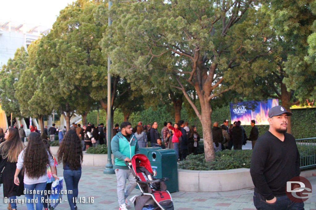 A fair number of guests  heading into the parks as we were leaving just before 5pm