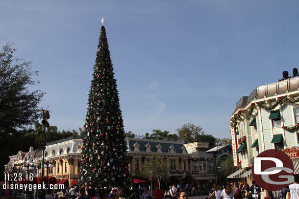 The Town Square Christmas Tree