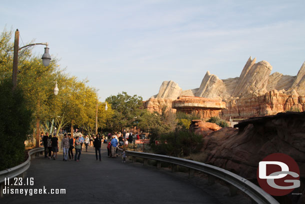 A quick look into Ornament Valley as the sun was getting lower in the sky.