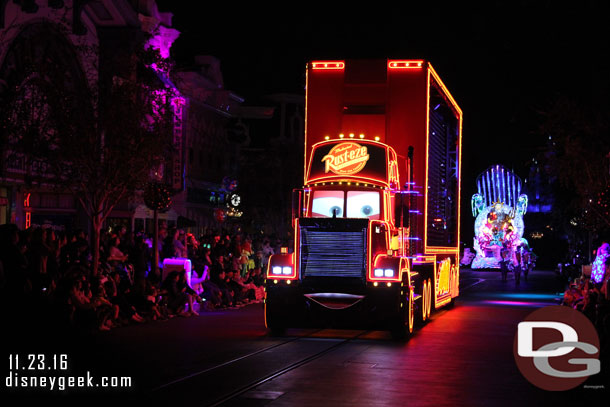 Mack rolling toward Town Square.