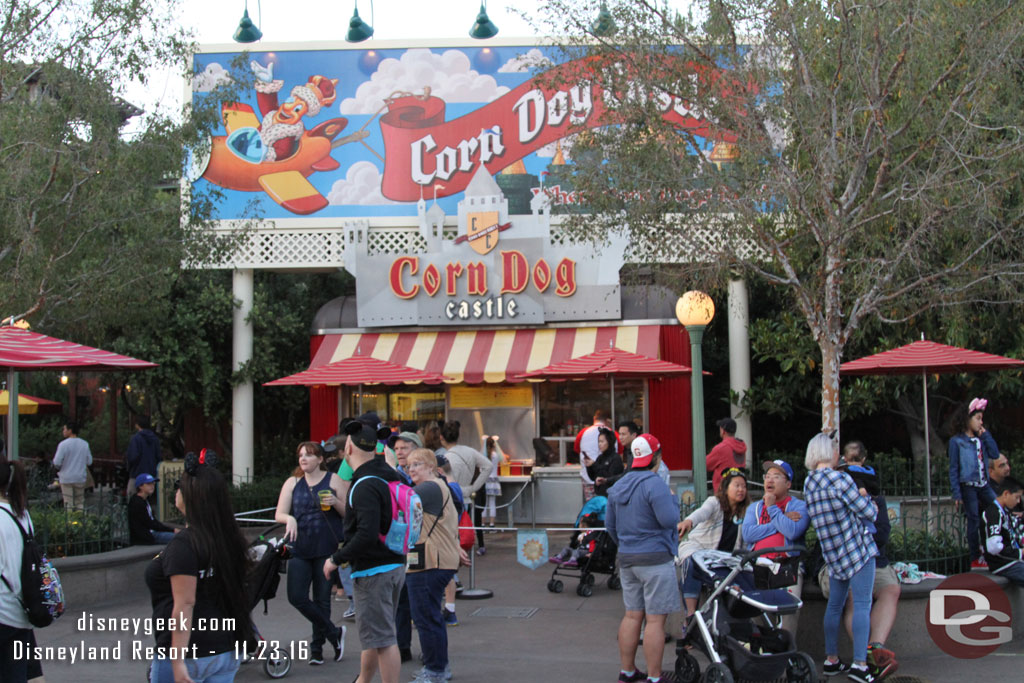 Today the Corn Dog Castle queue was set up out front vs wrapping down the side.