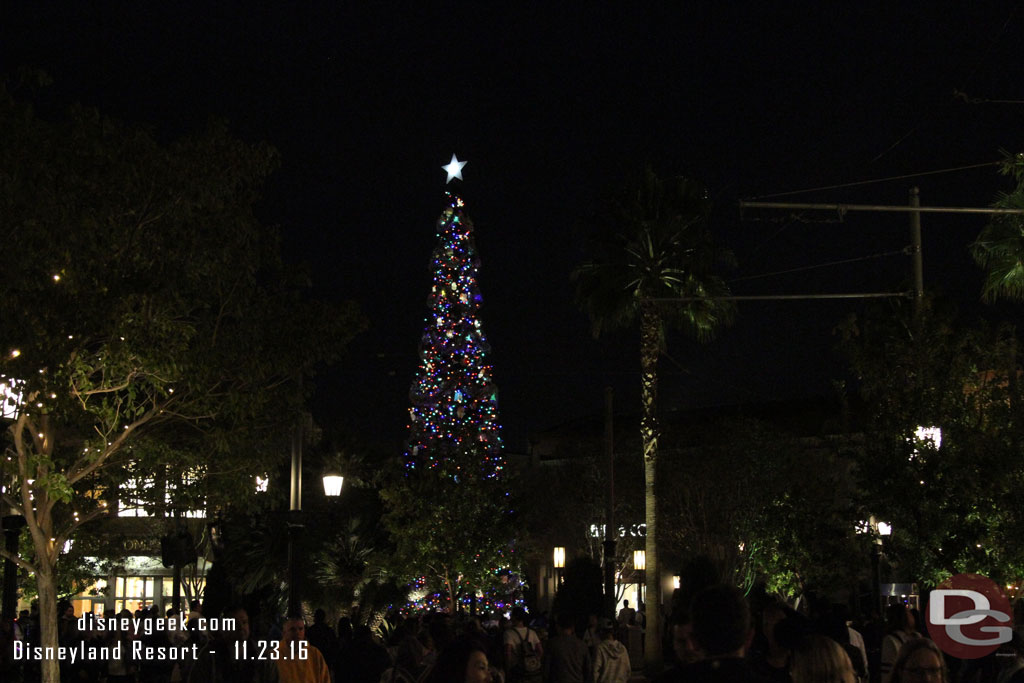 Buena Vista Street Christmas Tree