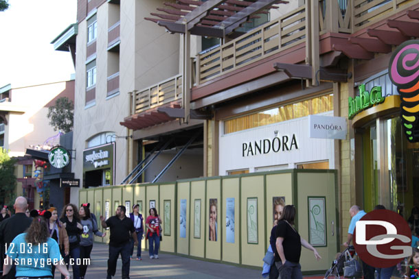 The Pandora signage is now up.