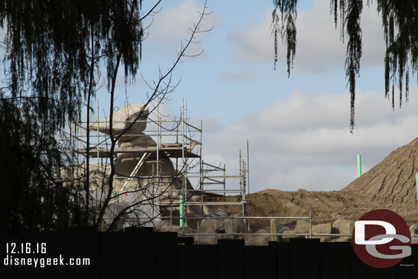 A check of Star Wars from ground level on the Big Thunder Trail.