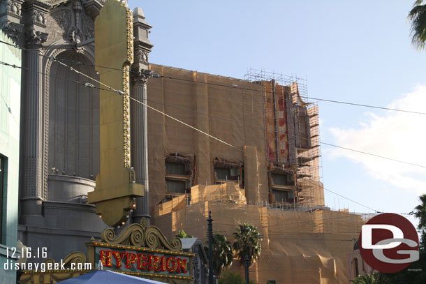 Now some looks at the Guardians of the Galaxy color scheme test (well assuming it is a test) on the Tower of Terror.