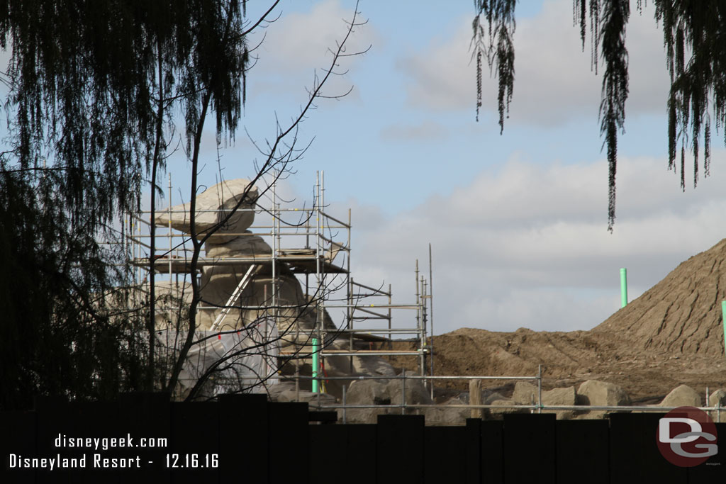 A check of Star Wars from ground level on the Big Thunder Trail.