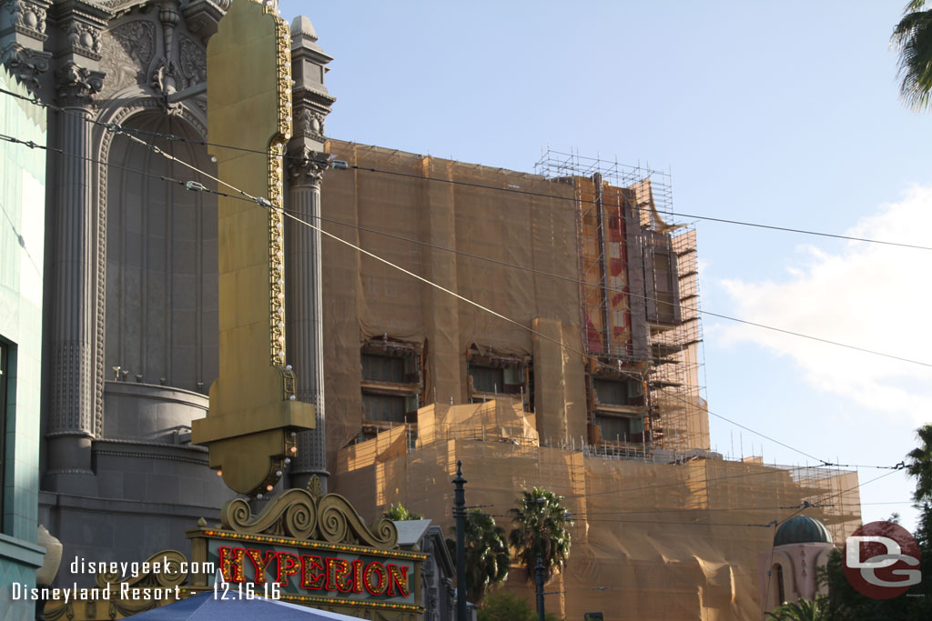 Now some looks at the Guardians of the Galaxy color scheme test (well assuming it is a test) on the Tower of Terror.