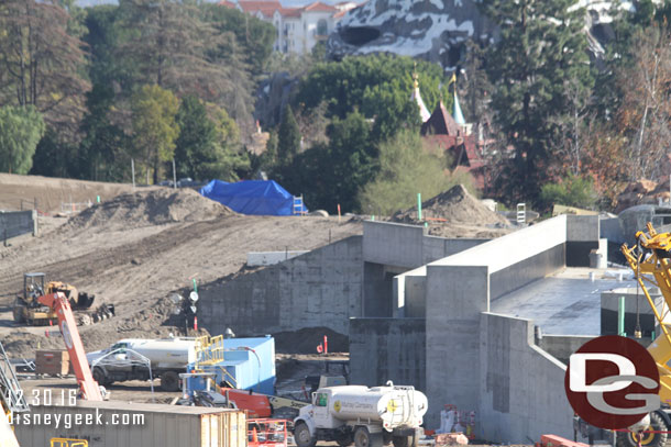 On the right here is the entrance tunnel from Frontierland and the backstage marina for Fantasmic.