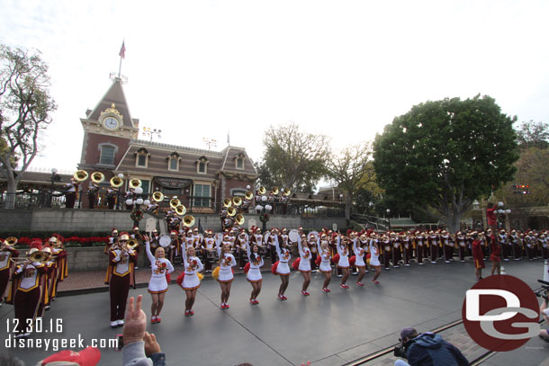 A wider look at the USC Band, USC Song Girls and USC Spirit Leaders in Town Square.