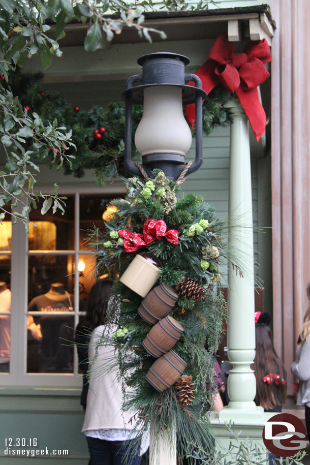 A couple more Christmas decorations on the way to Main Street.