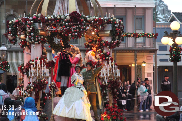 All the Princes and Princesses riding on the float this time, no one walking.