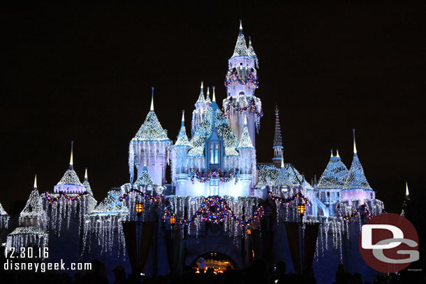 Stopped by Sleeping Beauty Castle to see if there would be a Wintertime Enchantment moment at 7:30, there was not.