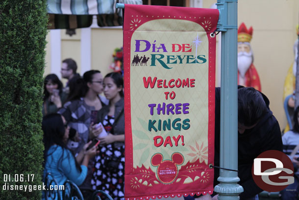 An area to the left of Boardwalk Pizza & Pasta was set up for Three Kings day.