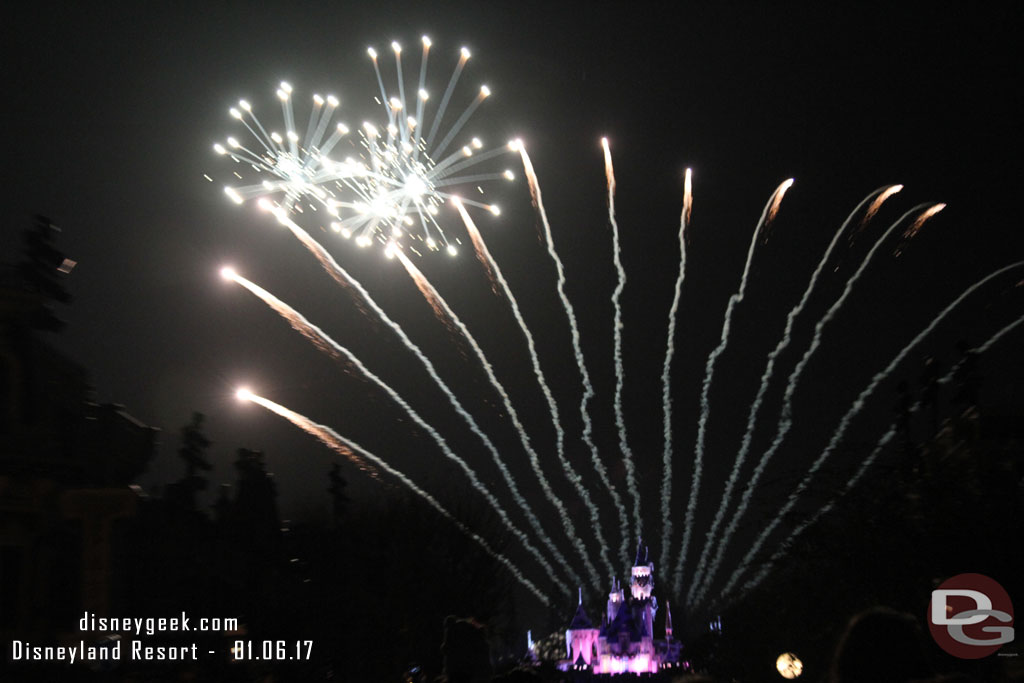 Believe in Holiday Magic runs through Sunday.  Next weekend Fantasy in the Sky returns.