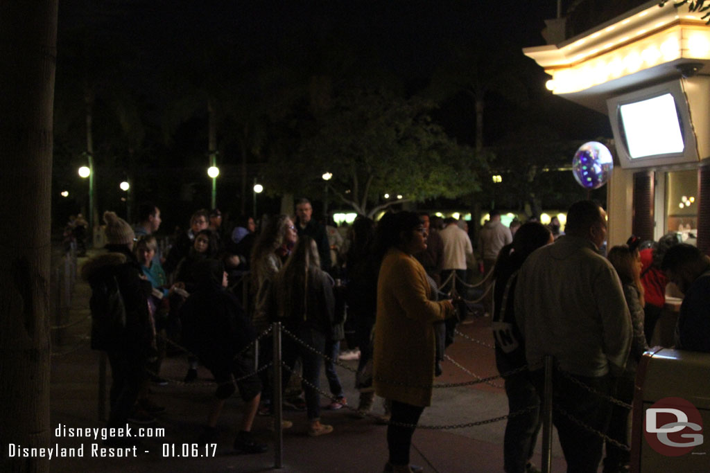 As I was leaving at 9:40pm still healthy lines at the ticket booths.