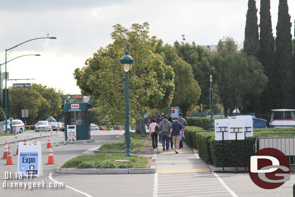 A steady stream of guests walking to the Expo this afternoon.