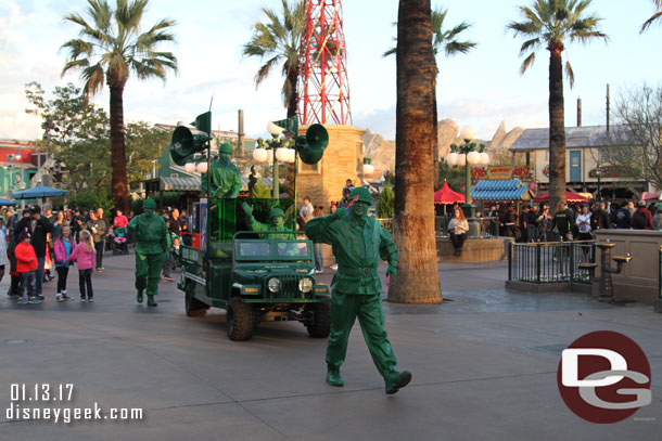 The Green Army Men passing by.