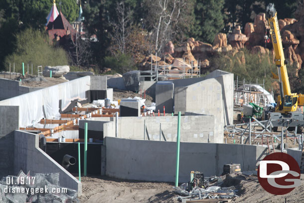 The Fantasmic marina structure.