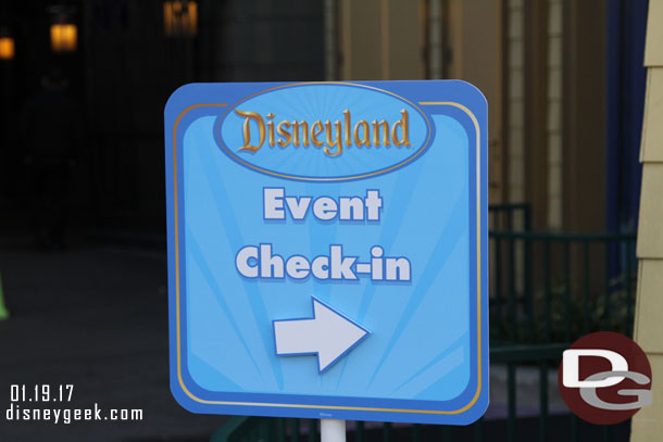 There were several events going on this evening.. including a DisneyParks Blog, the MSEP party and media.