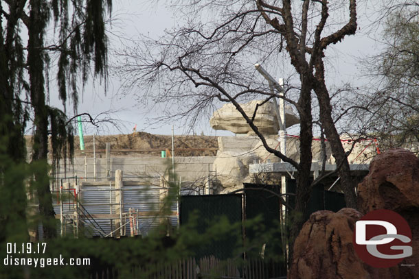 A check of Star Wars construction from the Big Thunder Trail.