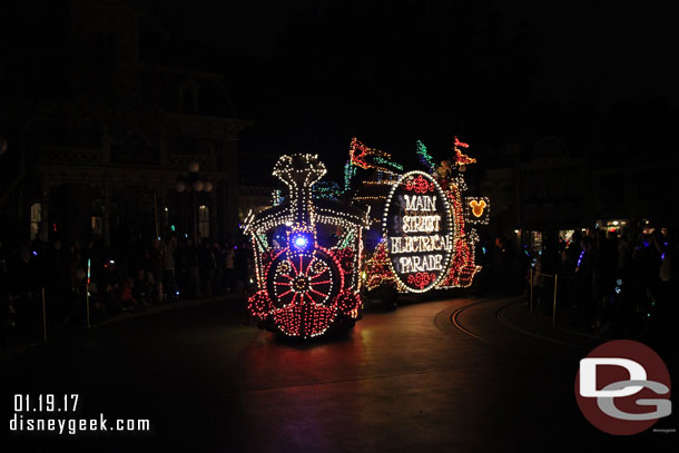 The drum now says Main Street Electrical Parade again.