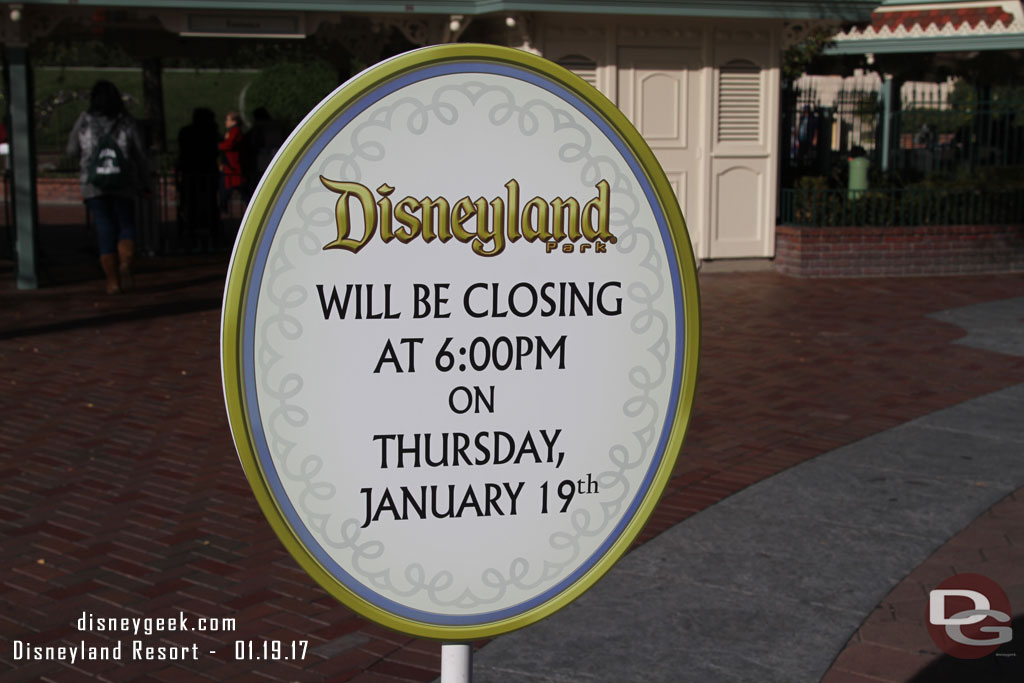 An early closing for the park today because of the Main Street Electrical Parade event.