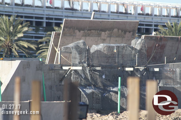 A closer look across the site (the large walls in the background and forms that are just resting there)