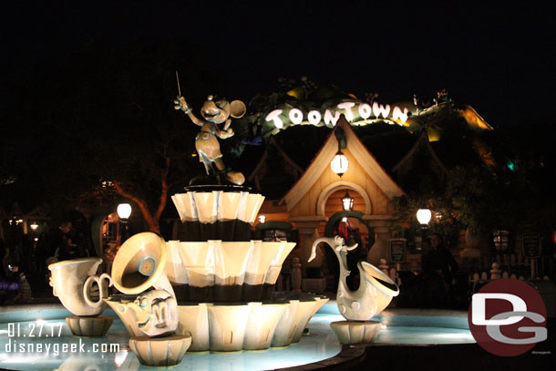 Toon Town this evening.  The wind was picking up so the fountains were off.