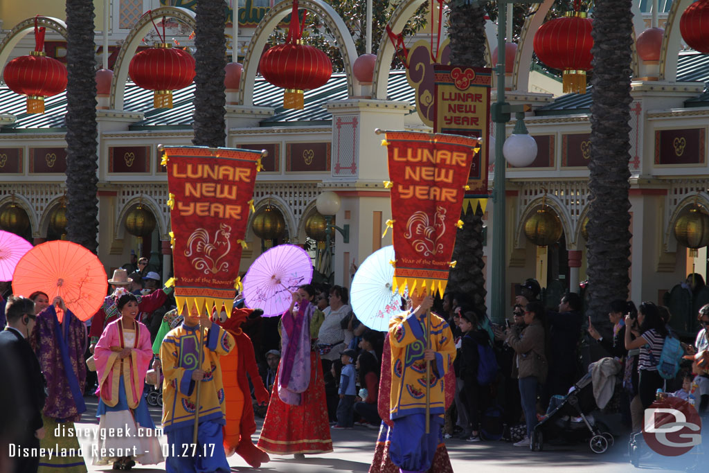 Mulans Lunar New Year Procession is only run twice a day on weekdays.. the last one being at 1:30pm.  I made it just as the procession was starting.