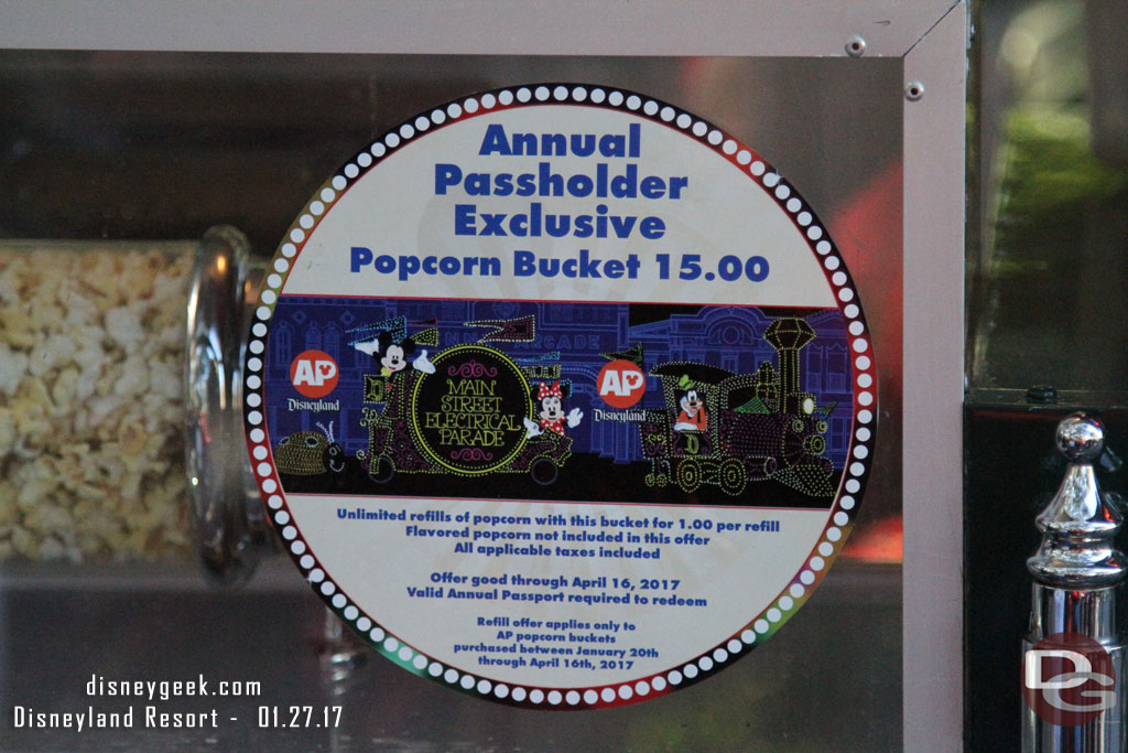 The Annual Passholder refill deal has returned.