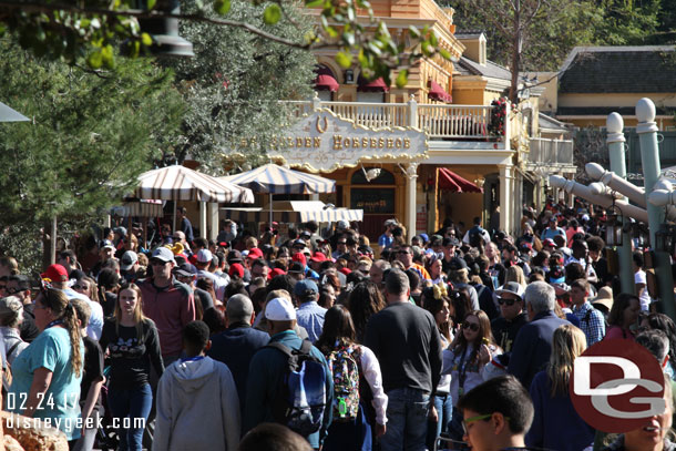 Frontierland was a little crowded this afternoon.