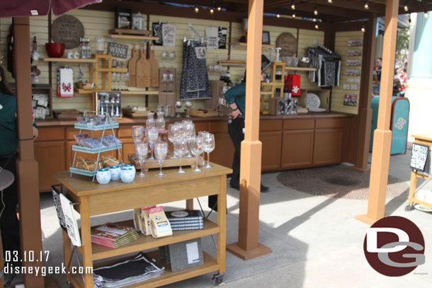 Another merchandise location in Paradise Pier.