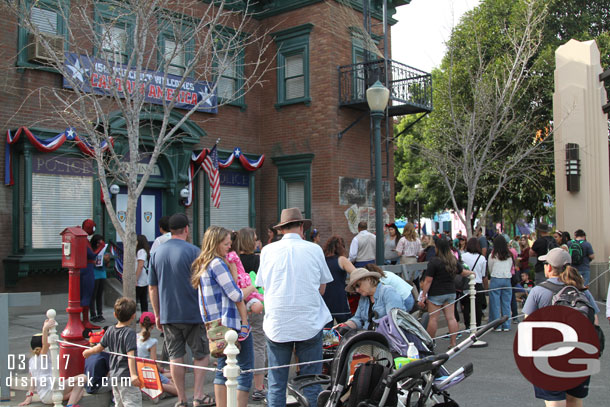 The line for the Marvel characters just barely reached beyond the switchback.  Usually it seems to overflow the queue.