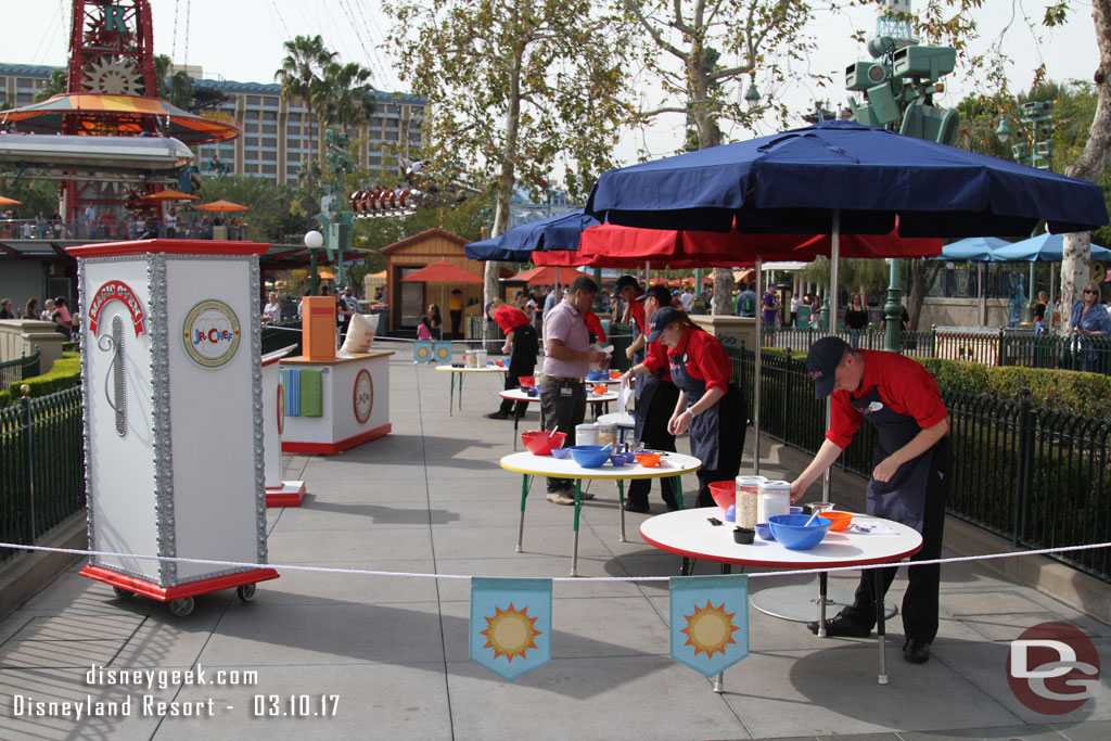 Paradise Park also hosts a Jr. Chef event three times a day.  Cast Members are preparing for the next event.